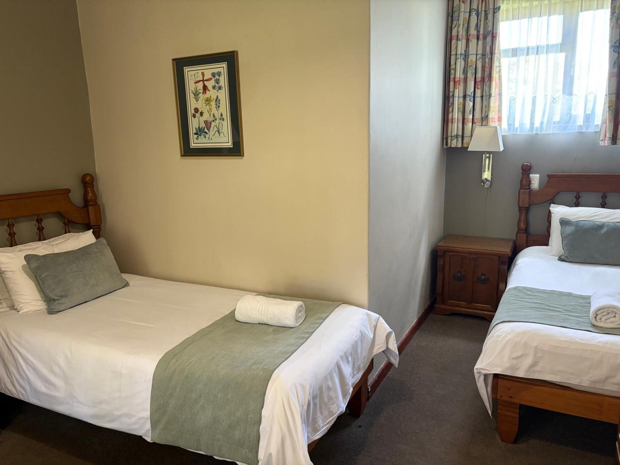 Eight Bells Mountain Inn Ruiterbos Bilik gambar